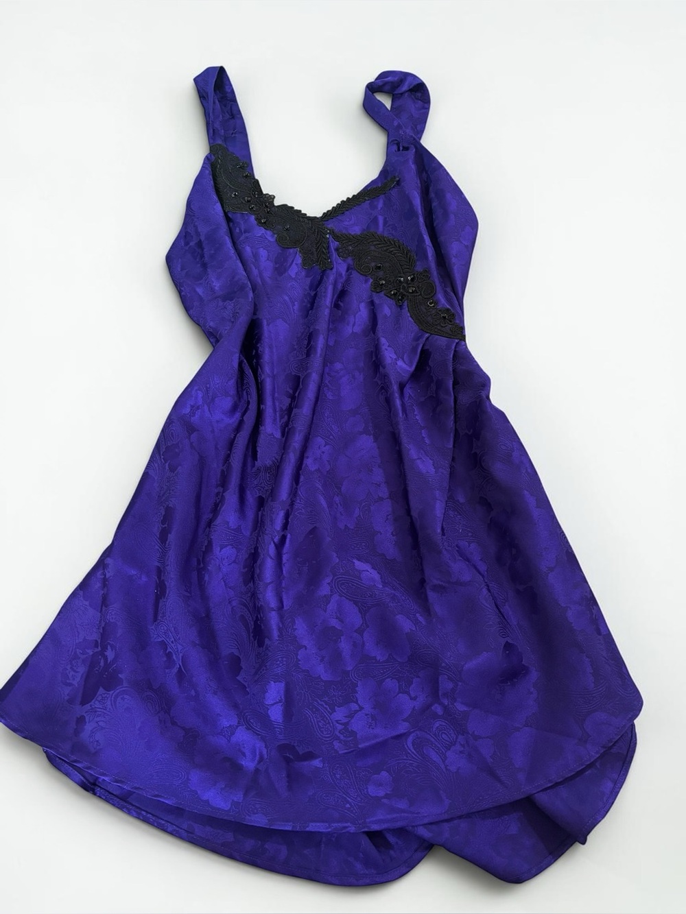 1990s Victoria’s Secret Gold Label Purple Satin Jacquard Beaded Lace Slip Size M